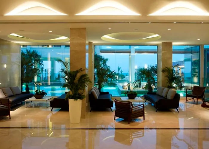 Hotell Sunrise Pearl & 5*