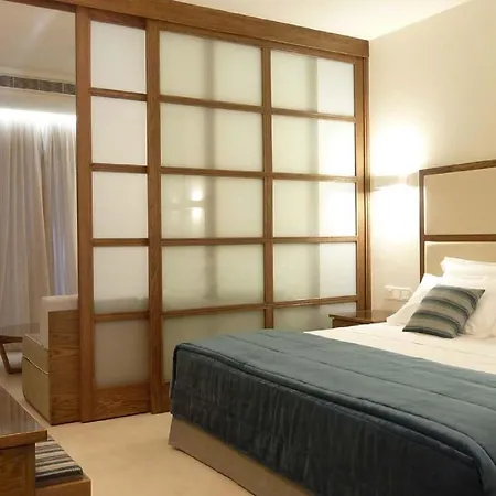 Sunrise Pearl & Hotel