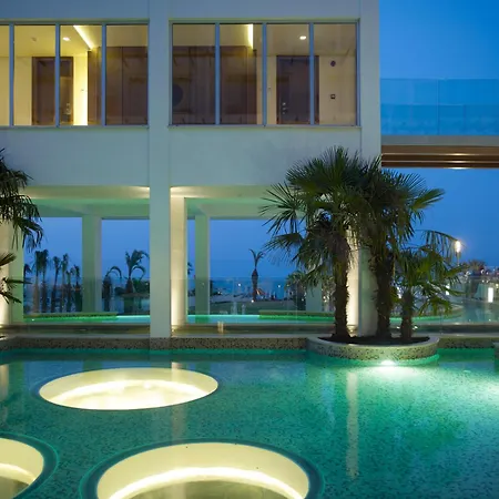 Hotel Sunrise Pearl & 5*