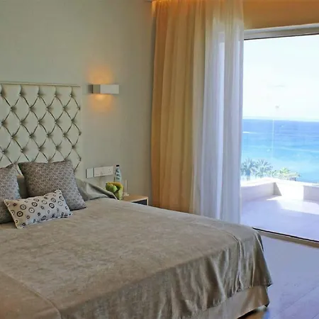 Ξενοδοχείο Sunrise Pearl & Πρωταράς