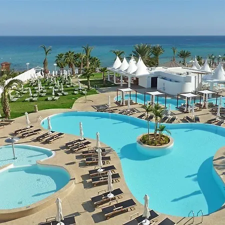 Отель Sunrise Pearl & 5*