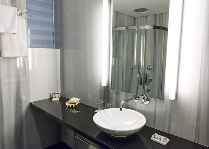 Sunrise Pearl & Hotel