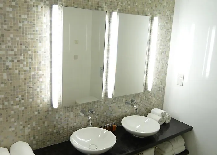 Sunrise Pearl & Hotel