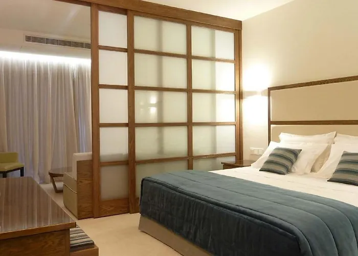 Sunrise Pearl & Hotell