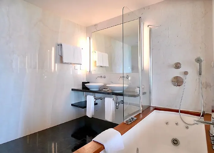 Sunrise Pearl & Hotell 5*